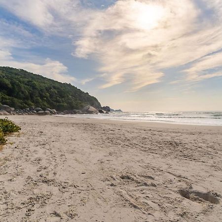 Varandas Do Atlantico - Aconchegante Apartamento Em Condo Pe Na Areia Бомбиняс Екстериор снимка