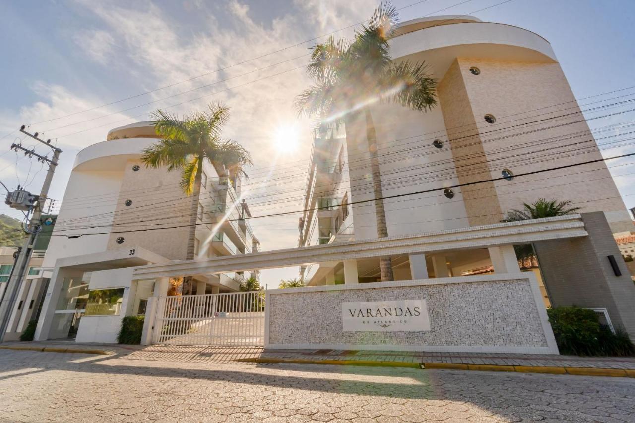 Varandas Do Atlantico - Aconchegante Apartamento Em Condo Pe Na Areia Бомбиняс Екстериор снимка